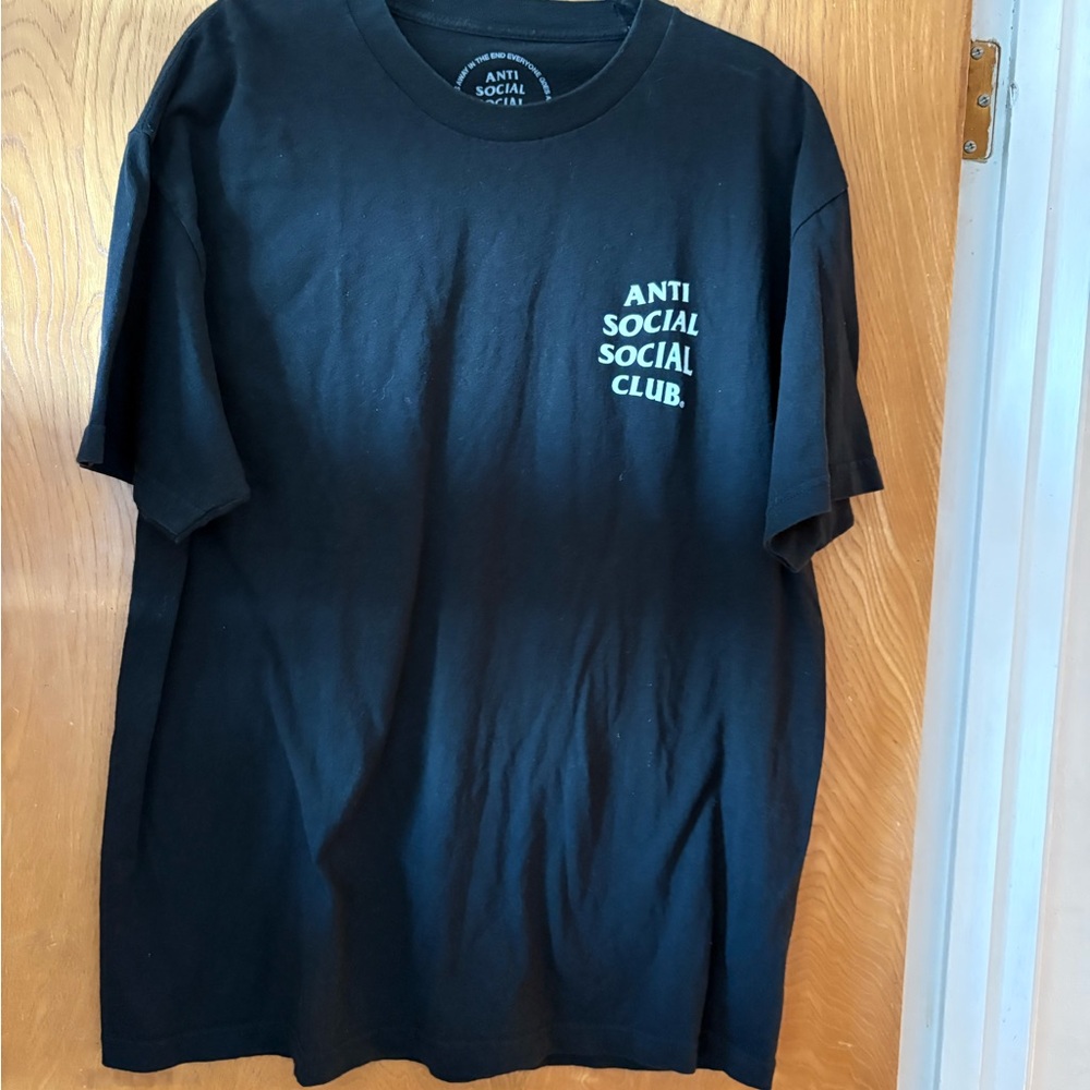 Anti Social Social Club kotch black cherry flower and butterfly graphic Tee XL - Picture 3 of 8